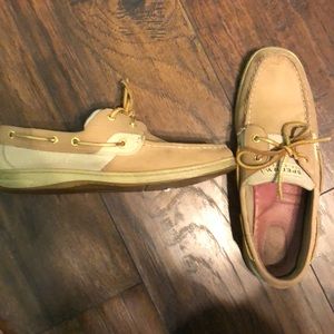 Sperry Topsiders!